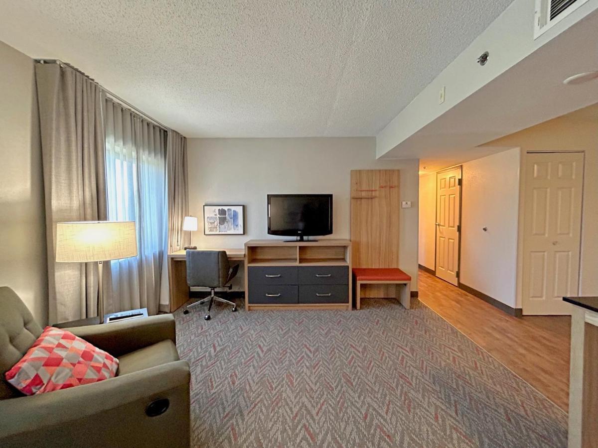 Candlewood Suites Indianapolis Downtown Medical District By Ihg Exterior photo