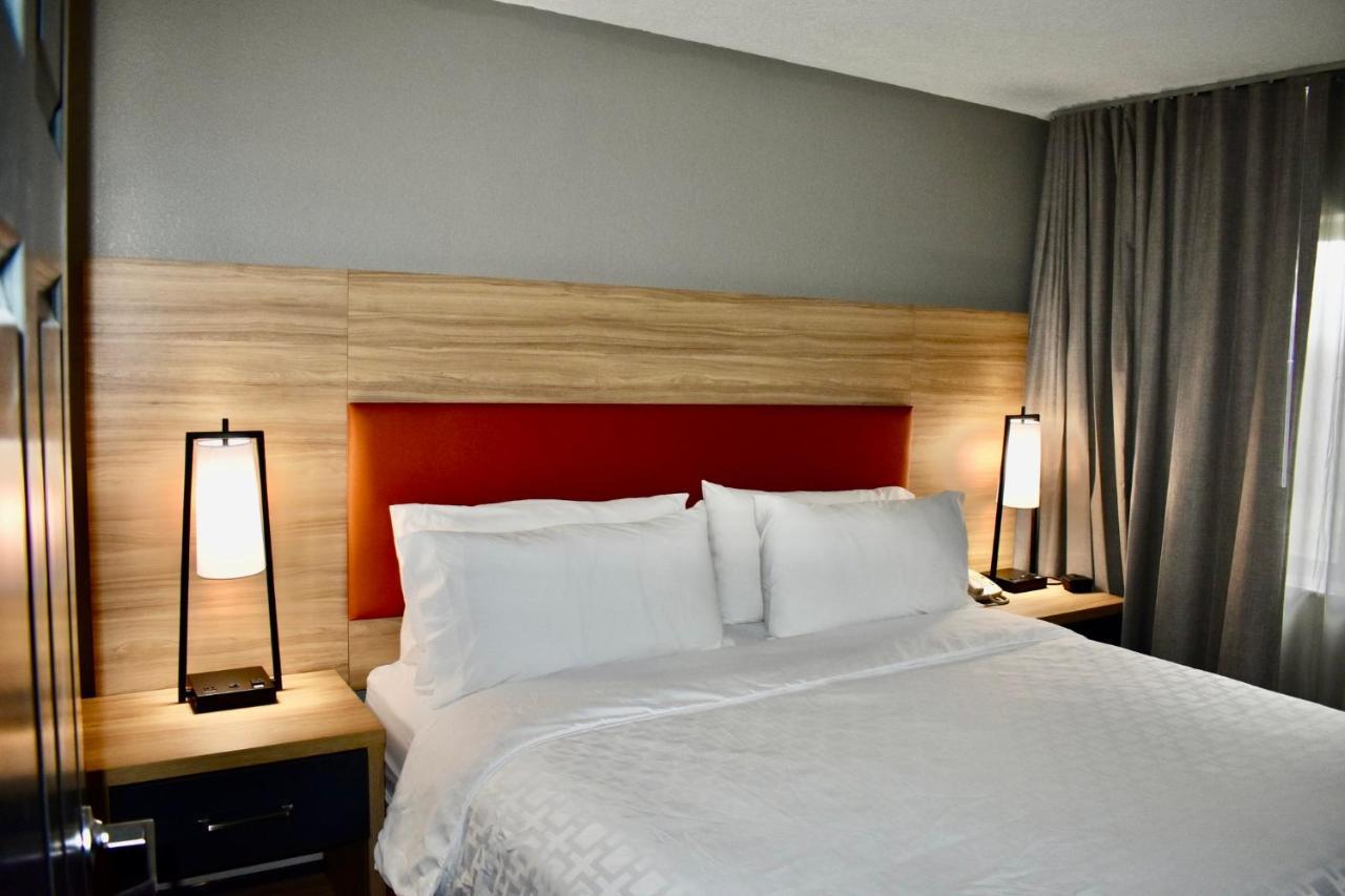 Candlewood Suites Indianapolis Downtown Medical District By Ihg Exterior photo